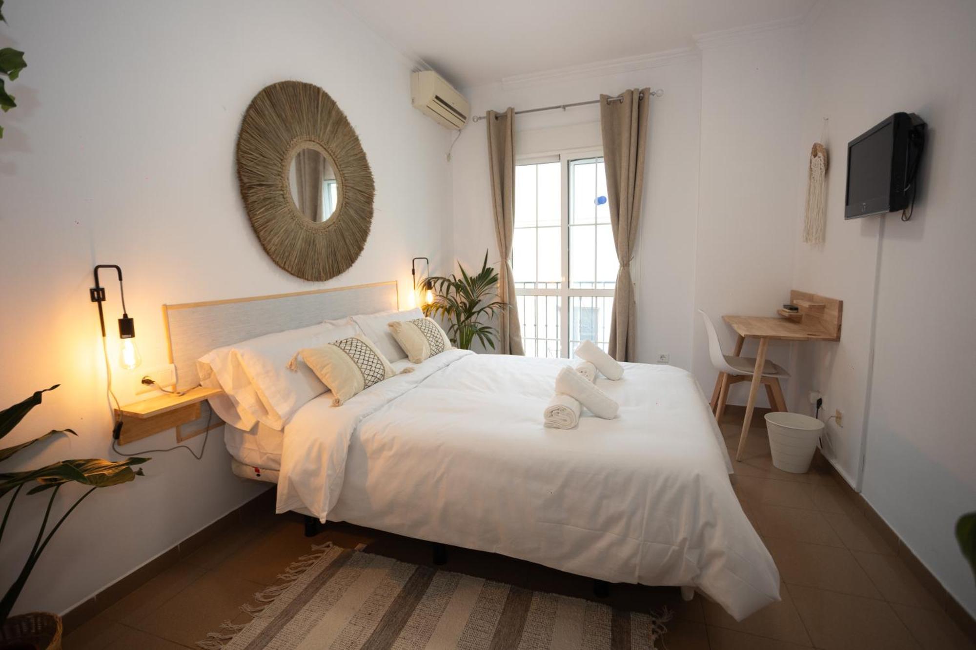 Naim Guest House Nerja Dış mekan fotoğraf