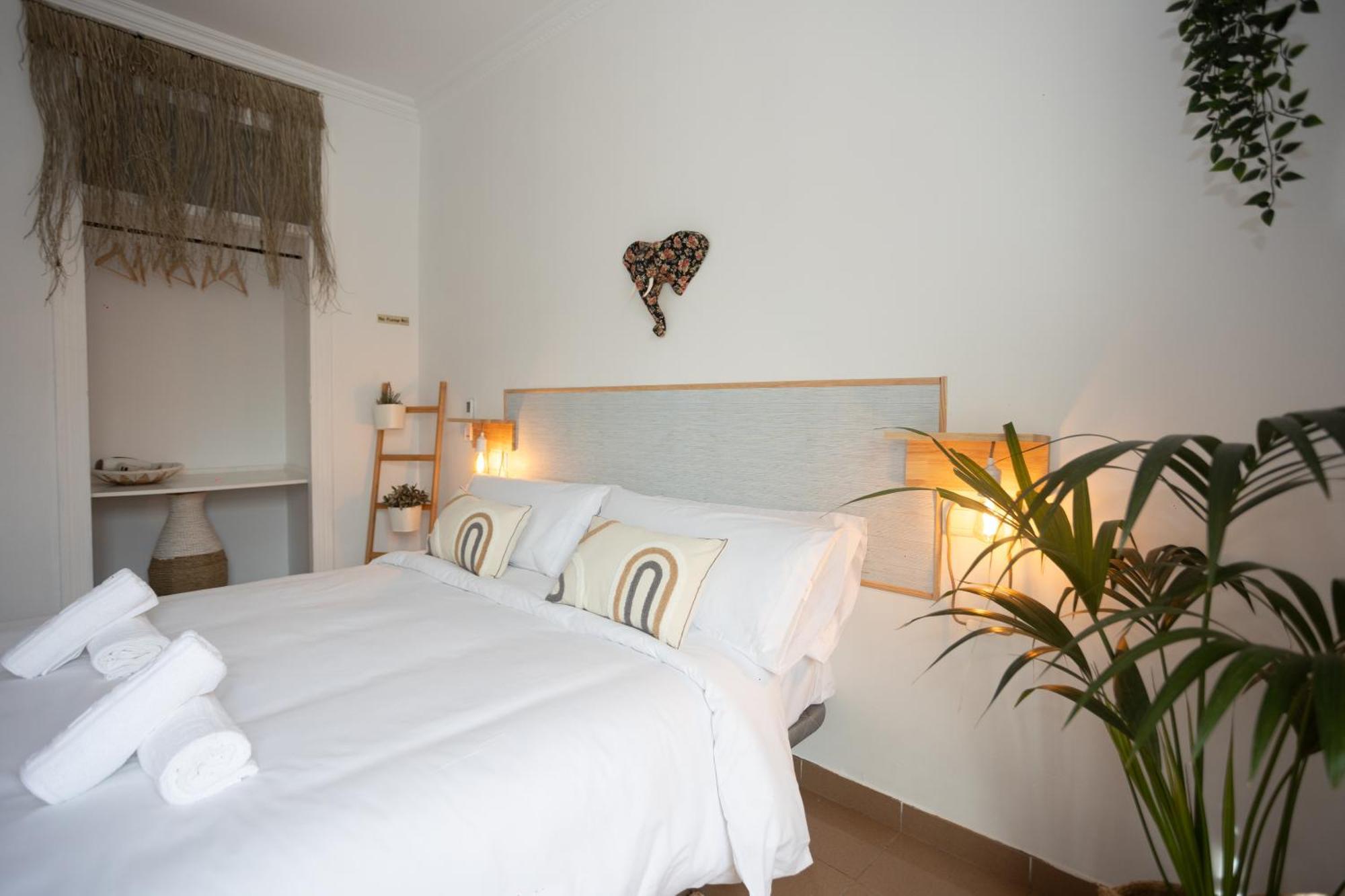 Naim Guest House Nerja Dış mekan fotoğraf