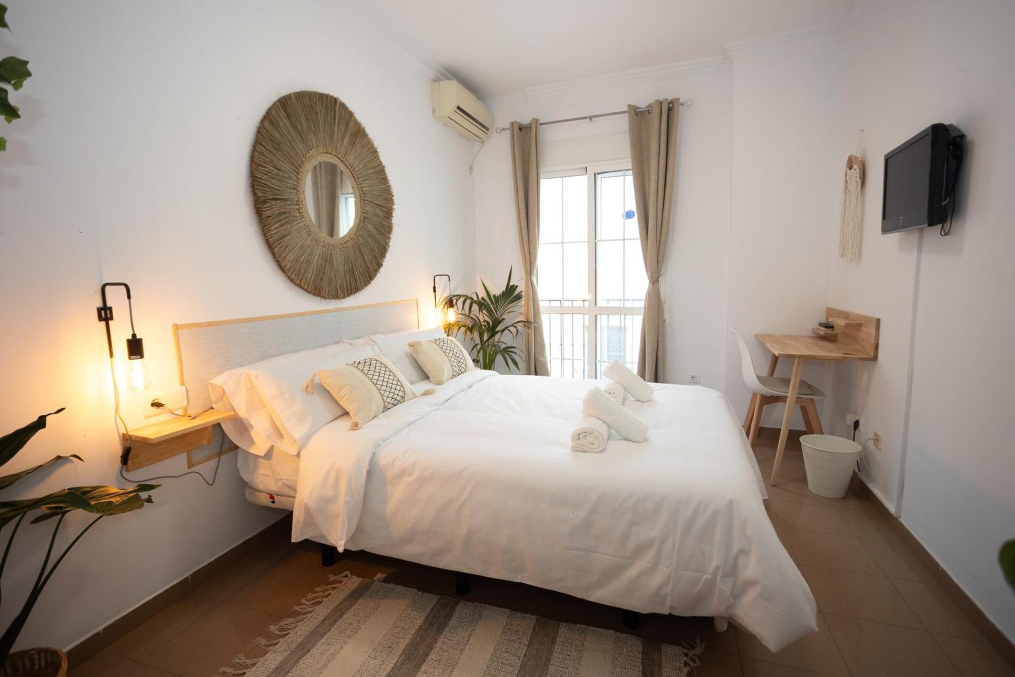 Naim Guest House Nerja Dış mekan fotoğraf